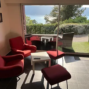https://la-merle.hotels-rhonealpes.com